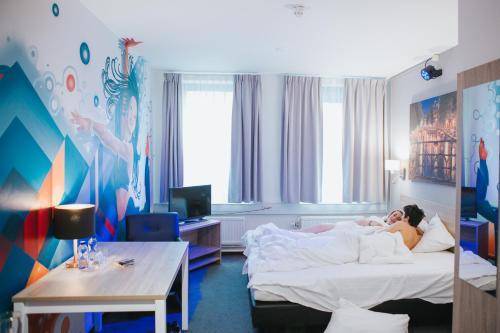 Amsterdam Teleport Hotel, Amsterdam