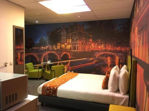 Amsterdam Teleport Hotel, Amsterdam