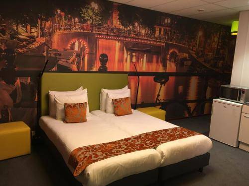 Amsterdam Teleport Hotel, Amsterdam